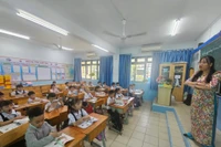 Một trường TH ở TPHCM không quỹ lớp, quỹ trường, họp phụ huynh không bàn tiền