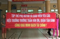Phụ huynh Tiểu học Trần Văn Ơn yêu cầu trường minh bạch thu chi