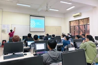 Đa dạng mức học phí trong đào tạo vi mạch, bán dẫn ở các trường đại học