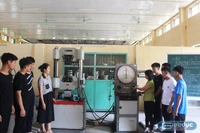 Trường nghề "lực bất tòng tâm" khi GV dạy ngành nghề nặng nhọc, độc hại bỏ việc