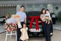 Chuyển sang dùng xe điện, thầy giáo mong lan toả lối sống xanh bảo vệ môi trường