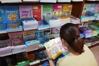 Kế hoạch biên soạn bộ sách giáo khoa của Bộ Giáo dục đã bị phá sản hoàn toàn