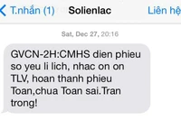 Sổ liên lạc, tin nhắn điện tử thu phí phụ huynh, tham nhũng vặt mà không hề nhỏ