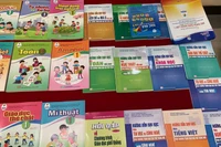 Cả 5 bộ sách giáo khoa lớp 1 đều có sạn, trách nhiệm hội đồng thẩm định ở đâu?
