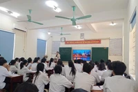 Lùi công bố kết quả xét tuyển sớm là hợp lý vì biết đã đỗ ĐH ít em muốn học nữa