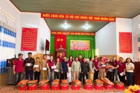 Quan điểm sống đẹp gắn với công tác thiện nguyện của nữ giáo viên Quảng Bình