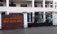 Nhận con đỡ đầu để tiếp tục làm Trưởng ban phụ huynh giúp trường...tăng thu