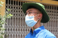 Hôm nay em làm tình nguyện viên, sang năm em thi, sẽ có các bạn tiếp sức