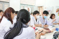 Học phí không tăng 2 năm, đến lúc phải giải quyết áp lực tài chính cho trường ĐH