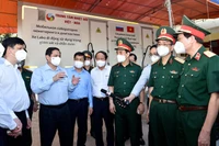 Thủ tướng vào tâm dịch Bắc Giang, kiểm tra, động viên lực lượng tuyến đầu
