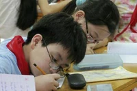  Những nguyên nhân hàng đầu khiến trẻ dễ cận thị