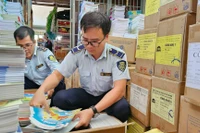 Sách giáo khoa giả trà trộn vào nhà sách dưới nhiều hình thức tinh vi