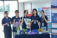 Nhóm SV ĐH Phenikaa đề xuất dự án IVF cải tiến nhằm hỗ trợ các cặp đôi hiếm muộn