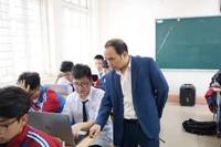 Thầy giáo dạy Tin giàu thành tích của trường chuyên Hạ Long