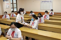 Chỉ tiêu thăng hạng là nguyên do bi kịch giáo viên bằng cử nhân lương trung cấp