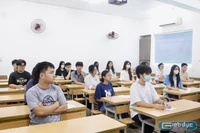Thí sinh dự thi tốt nghiệp THPT 2025 được mang những dụng cụ nào vào phòng thi?