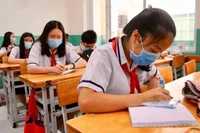 Hà Nội dự kiến tăng học phí gấp 2 lần trong năm học tới