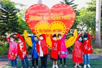 Trường học hạnh phúc là nơi giáo viên, học sinh được yêu thương, tôn trọng