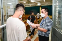 Một tổ chức kiểm định giáo dục đại học: Nên có ít nhất 10 hay 30 kiểm định viên?