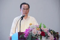 Thứ trưởng Hoàng Minh Sơn thừa nhận chuẩn cơ sở GDĐH là một văn bản khó