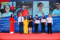 Nhiều cơ sở giáo dục đại học đứng ra bảo lãnh khoản vay và trả lãi giúp SV