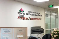 Có 2 trong số 76 người sử dụng bằng giả của Đại học Đông Đô bị miễn nhiệm