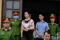 Nhiều người nâng điểm khống, bị cáo Liên không làm theo sẽ thành "khuyết tật"