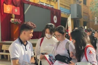 Tự chủ tài chính, làm sao để nguồn thu không chỉ phụ thuộc vào học phí?