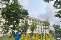 Chênh lệch chỉ tiêu hệ từ xa, Trường ĐH Ngoại ngữ - ĐH Huế nói “thống kê nhầm”