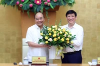 Thủ tướng chúc mừng ông Nguyễn Thanh Long giữ chức Quyền Bộ trưởng Bộ Y tế