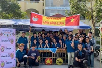 Làm sao để học sinh dùng điện thoại đúng mục đích, không lãng phí thời gian?