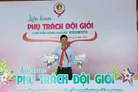 Thầy giáo người Tày vận động hàng tỷ đồng/năm để hỗ trợ học sinh khó khăn