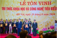 Giáo sư Cao Ngọc Thành có hơn 40 năm nghiên cứu khoa học về sức khỏe sinh sản