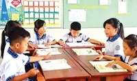 Sách VNEN cùng câu chuyện buồn của chị mua đồng nát