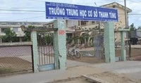 30 năm "độc quyền" làm Hiệu trưởng, một thầy giáo ở Cà Mau bị tố nhiều sai phạm 