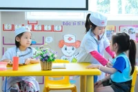 Đối với trẻ lớp 1, lớp 2 mà nói hướng nghiệp dễ khiến dư luận hiểu nhầm