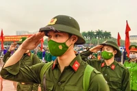 Tốt nghiệp cao đẳng - đại học, nhiều thanh niên xung phong lên đường nhập ngũ