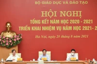 Trước thềm năm học mới, Thủ tướng yêu cầu chăm lo đời sống, tinh thần thầy- trò