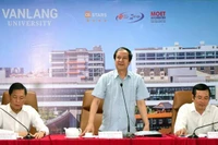 Bộ trưởng Bộ GD: Trường công hay tư đều được tạo điều kiện, đối xử công bằng 