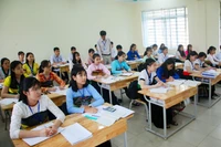 Thay đổi cách tính điểm ưu tiên ĐH từ năm 2023 có thiệt thòi cho HS miền núi?