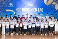 Mỗi học sinh được nhận Học bổng kiến tạo là một câu chuyện truyền cảm hứng 