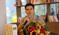 Mâu thuẫn tư duy trong chỉ đạo "cấm dạy ngoài nội dung sách giáo khoa"