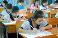 Thông tư 22 một trong những nguyên nhân khiến học sinh chịu áp lực học tập lớn?