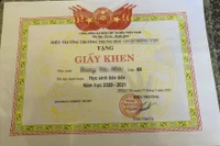 Ảnh báo Lao động