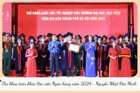 Thủ khoa đầu ra toàn khóa Học viện Ngân hàng: "Tự học là 'vua' của mọi kỹ năng"