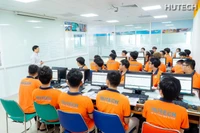 Hệ từ xa ở HUTECH: 2 ngành tuyển nhiều nhất có học phí cao hơn các ngành khác