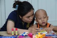 Màu hạnh phúc trong lớp học tình thương dành cho bệnh nhân nhí tại bệnh viện K