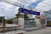 Một Phó Hiệu trưởng có thể được điều chuyển vì bị choáng sau kỷ luật