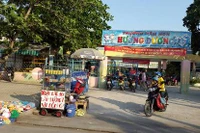Hiệu trưởng trường mầm non Hướng Dương tự ý đem cho tài sản công
