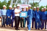  Đẩy nhanh thi công dự án đường dây 500kV mạch 3 Quảng Trị, Quảng Bình
